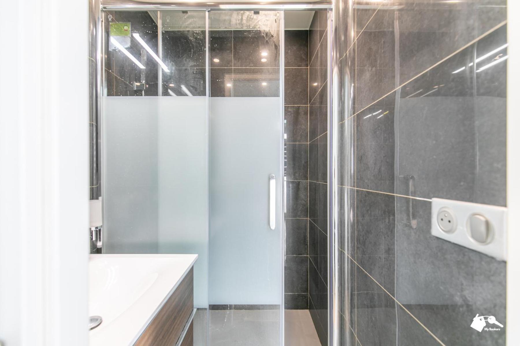 Mba Levallois Splendide Appart - Proche Paris Exteriör bild