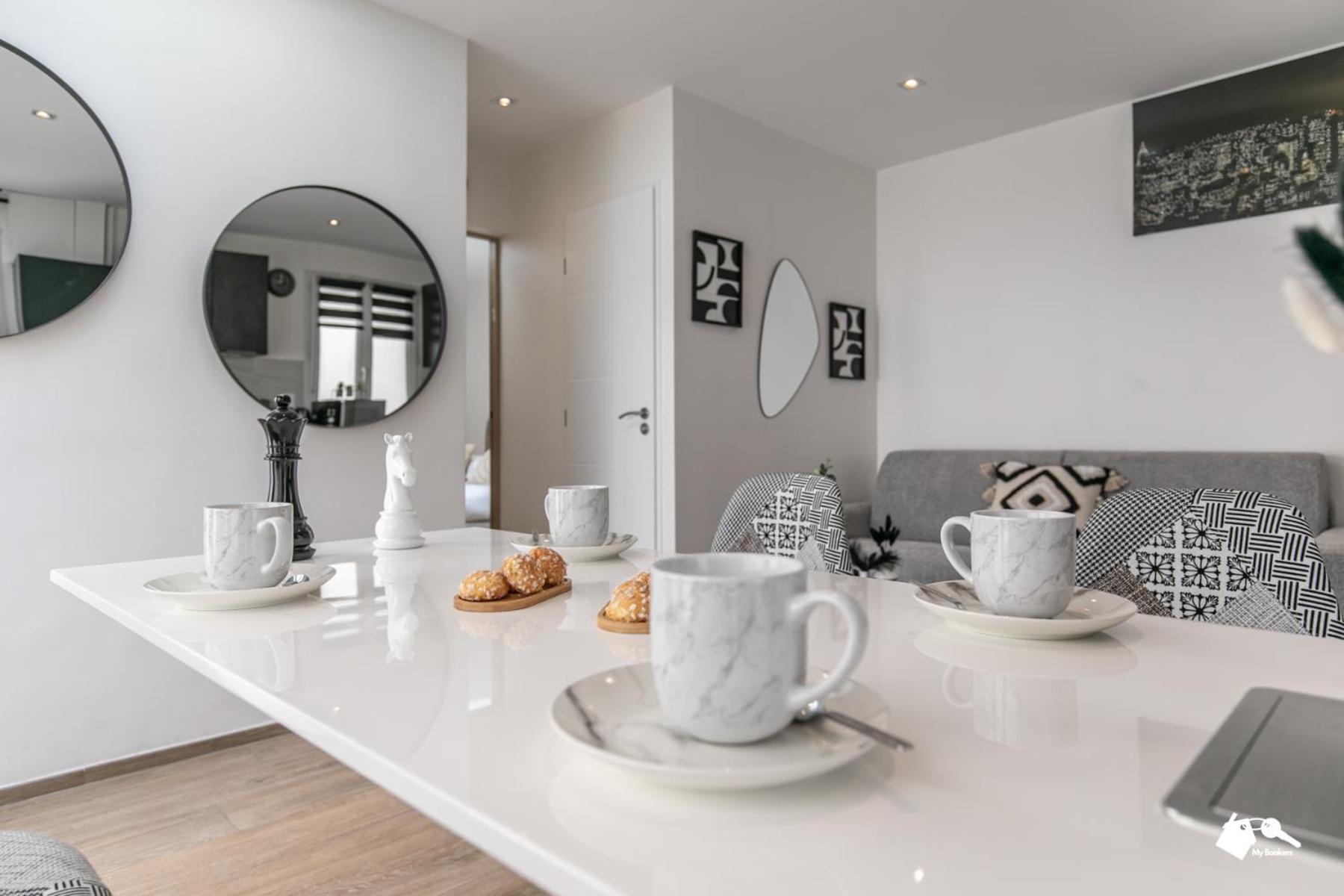 Mba Levallois Splendide Appart - Proche Paris Exteriör bild